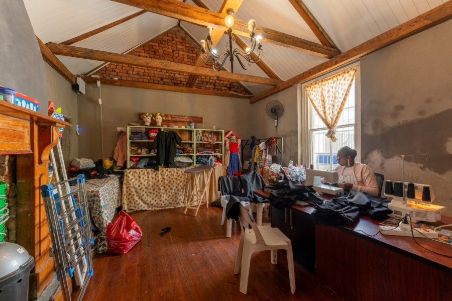 Commercial Property for Sale in Grahamstown Central Eastern Cape